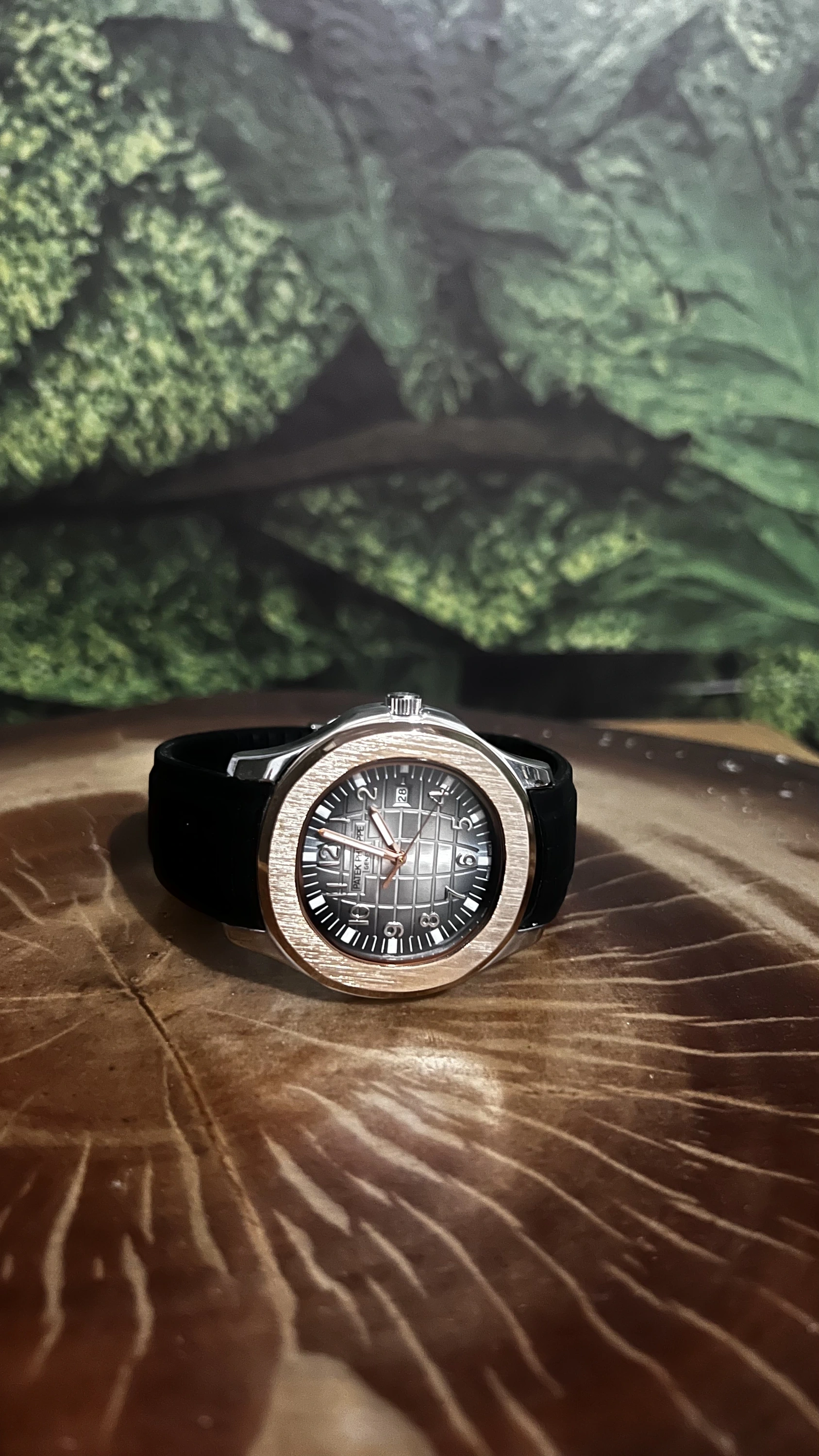 Relógio Patek Philippe Ouro Rosa com Pulseira de Borracha