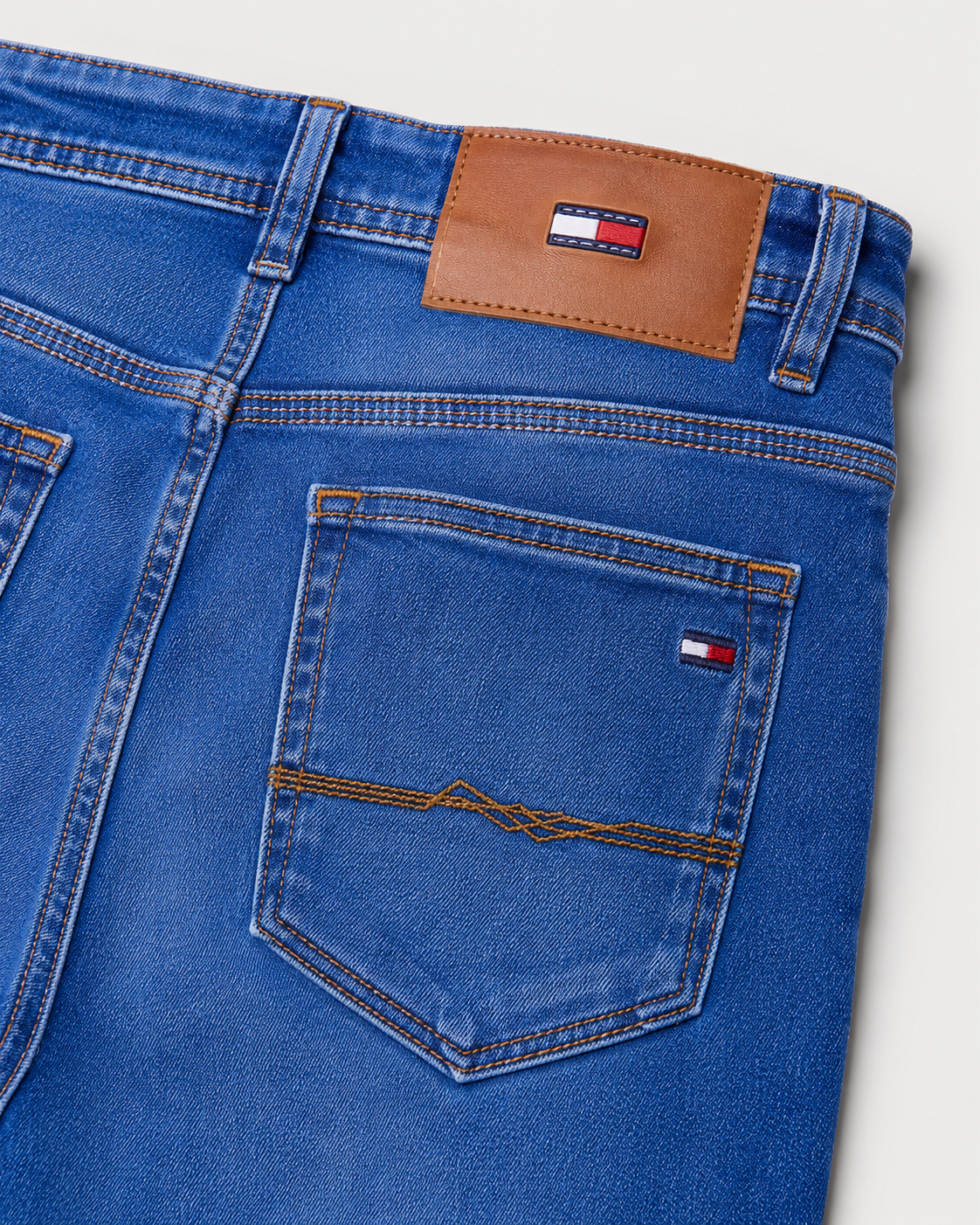 Calça Jeans Masculina Tommy Hilfiger Azul Claro Slim OP35-CLA
